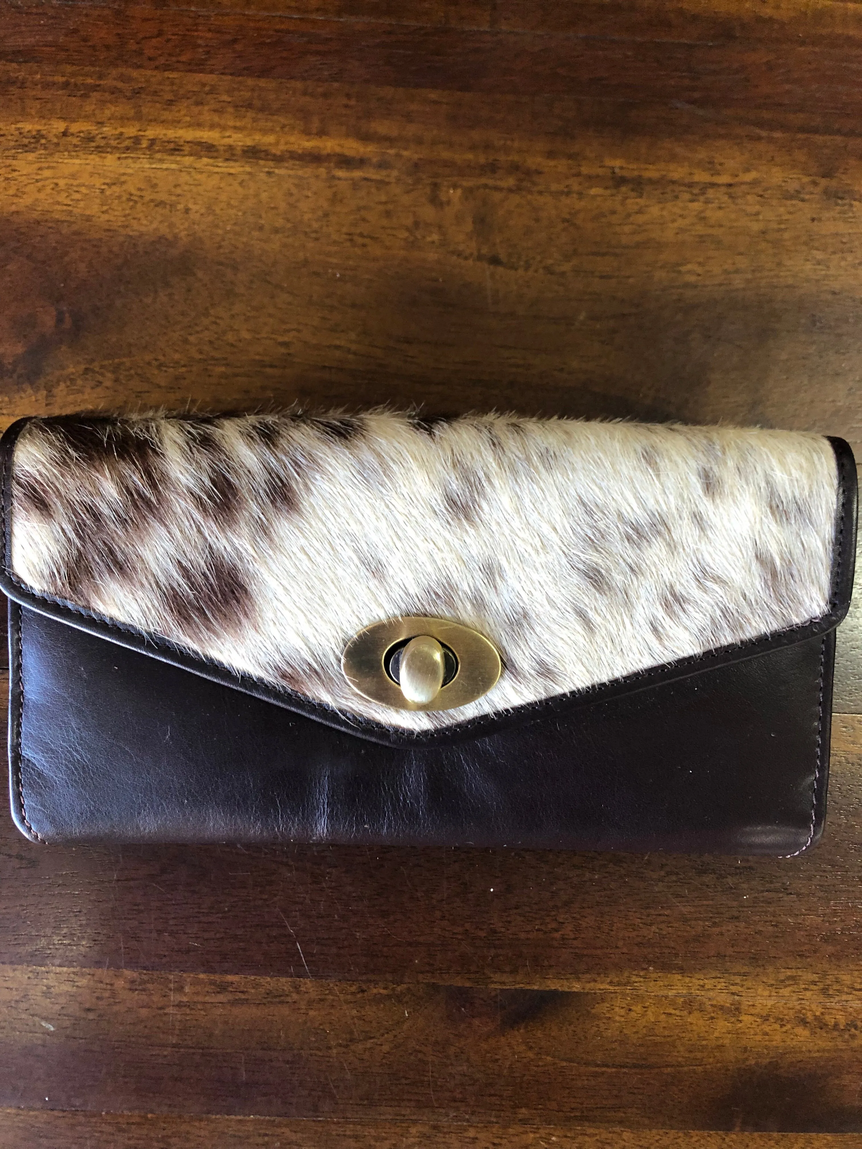 Cowhide Super Dark Brown Wallet - Mexico