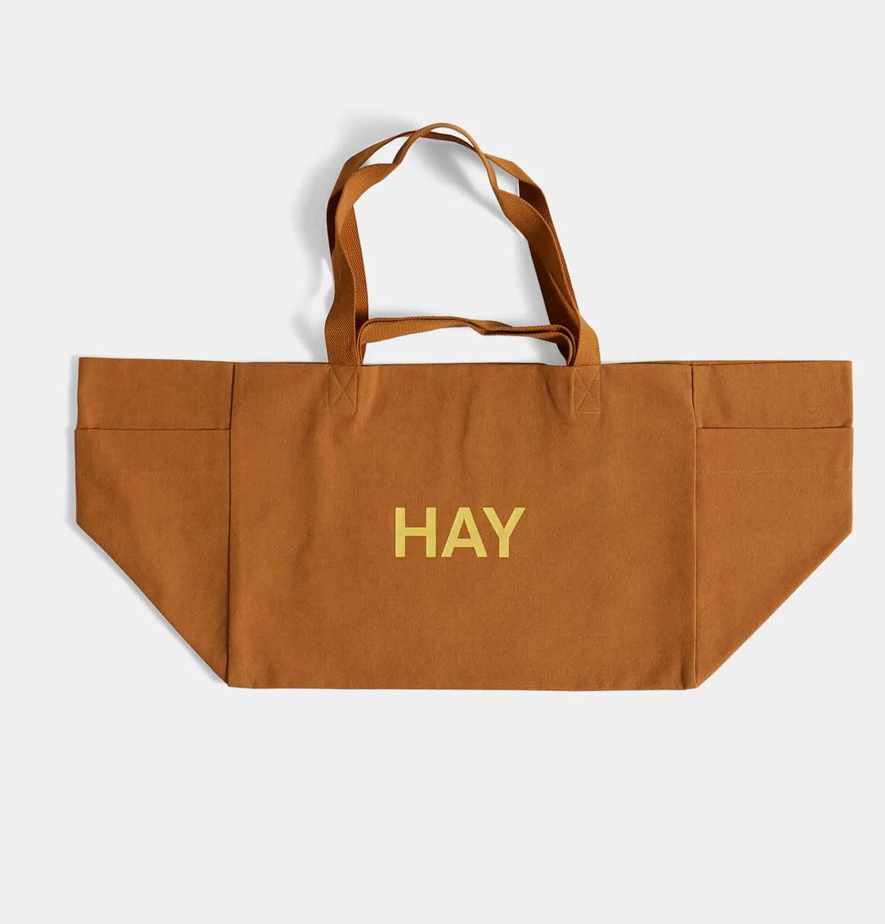 HAY Weekend Bag in Toffee