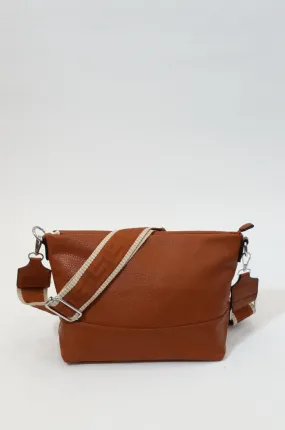 Hazel Handbag in Camel