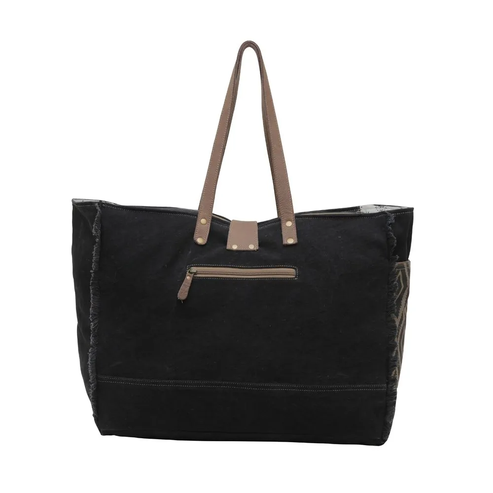 Myra Bag Umber Currant Weekender: Stylish Versatility for Every Journey