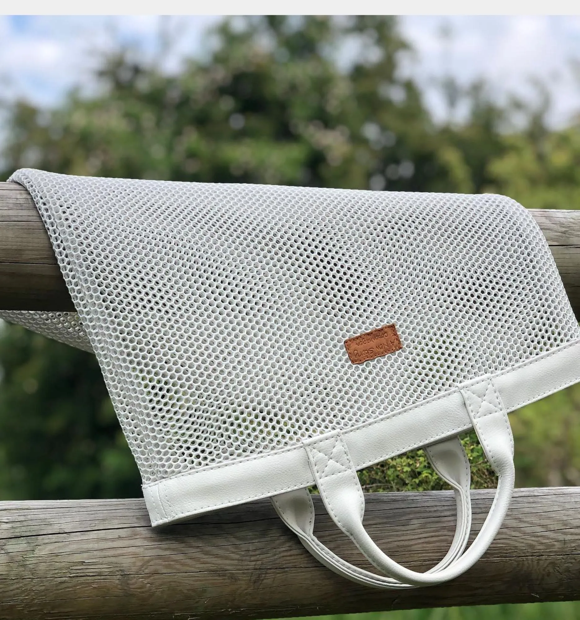 Toby mesh tote bag